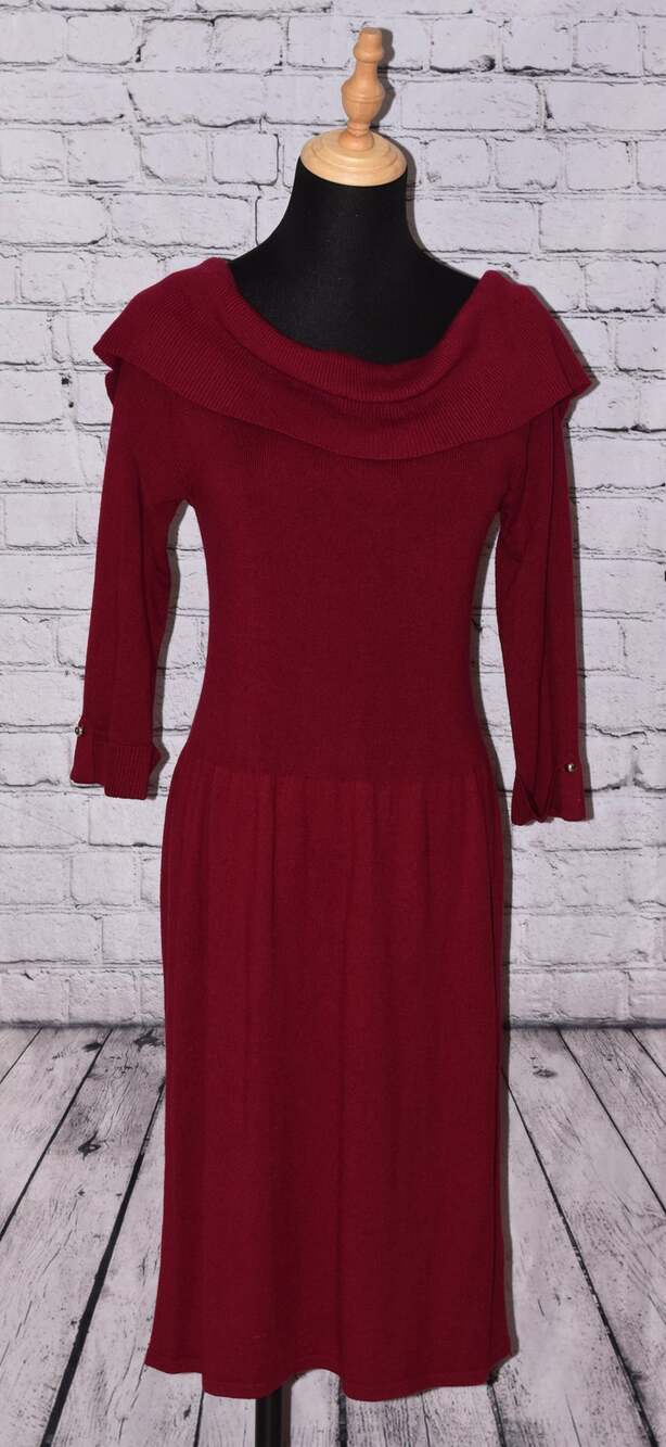 White House Black Market Wine Colored Sweater Dress Size Large NWT
